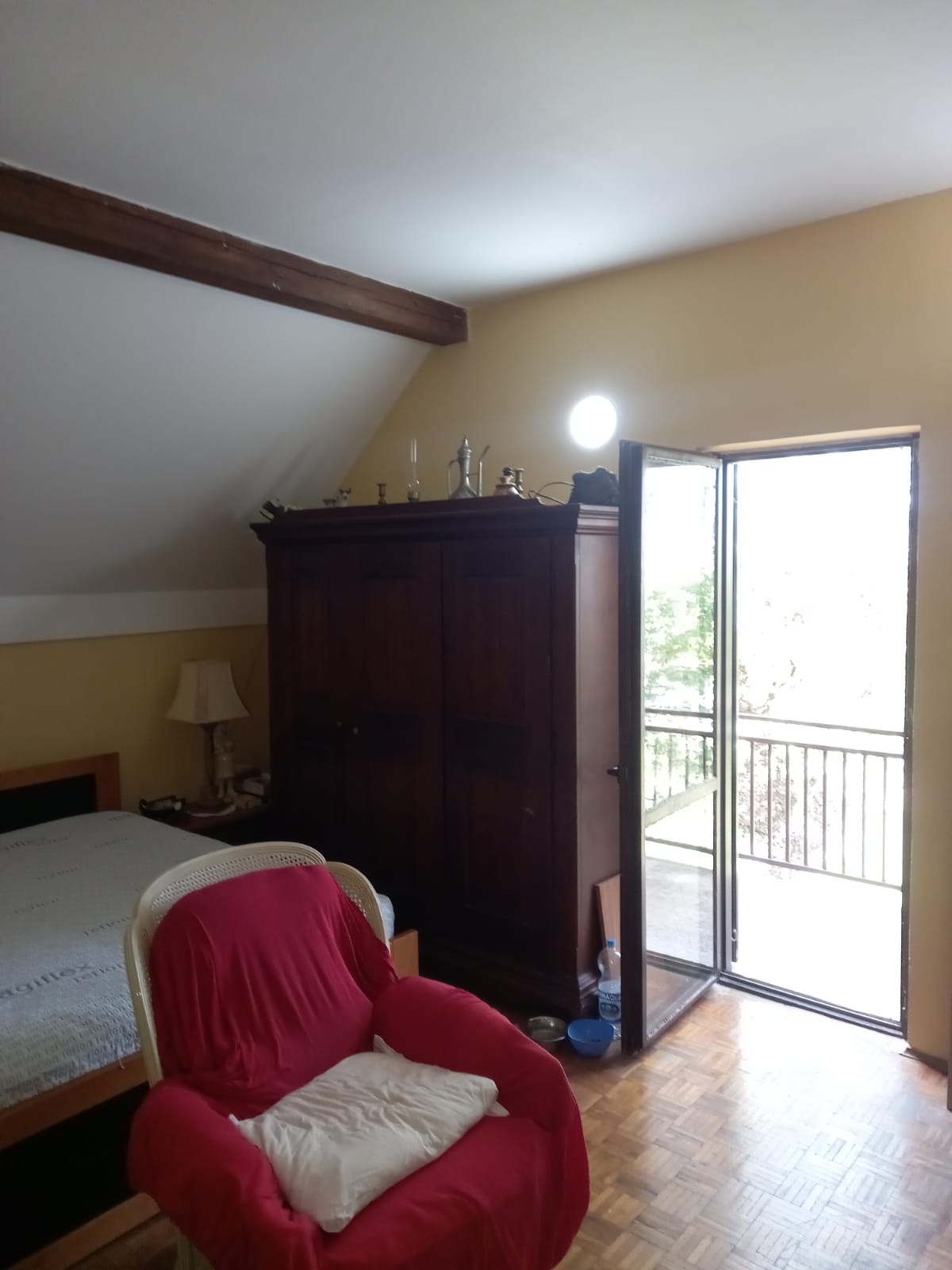 Avala, kragujevacki put. 200 m2, uknjizena 130.000 e